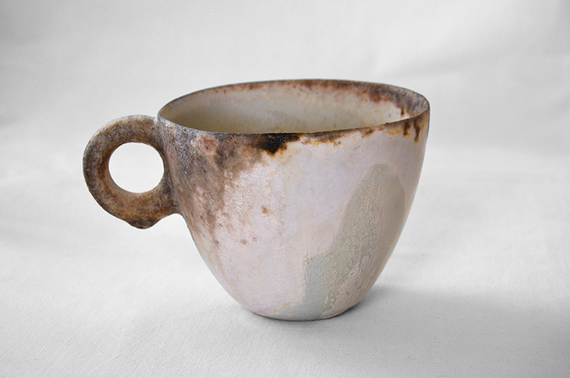 Cups with rounded ears